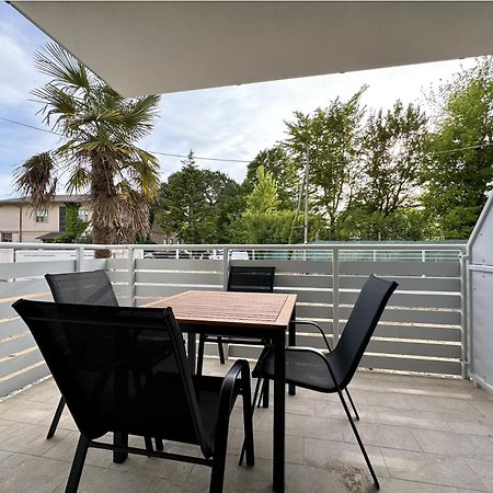 Residence Eva - Carraro Immobiliare Jesolo - Family Apartments Cavallino-Treporti Bagian luar foto